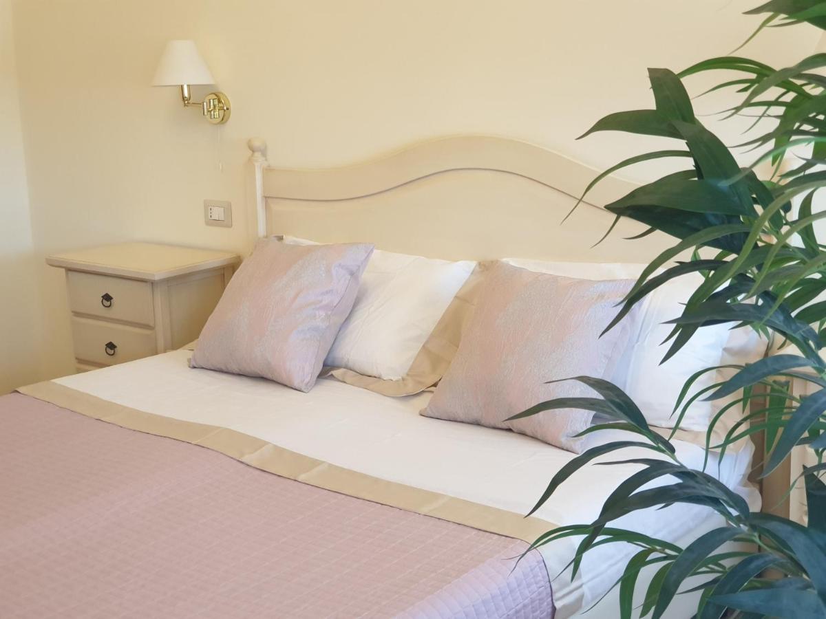 Il Castello Guest House Sassari Luaran gambar